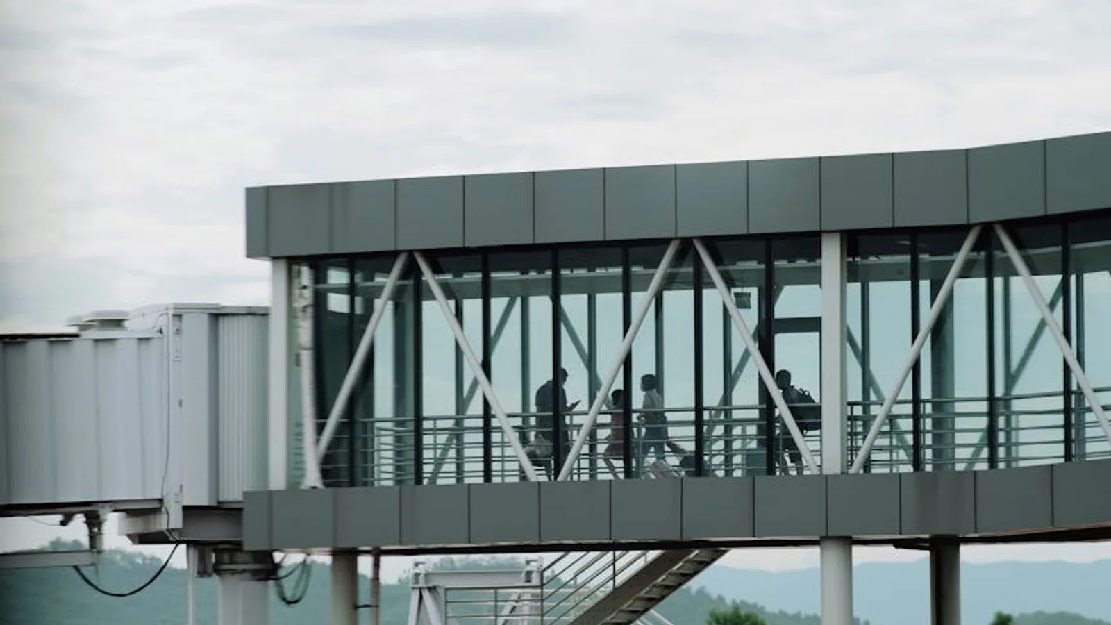 Airport connecting security throughput to downstream commercial dwell quality
