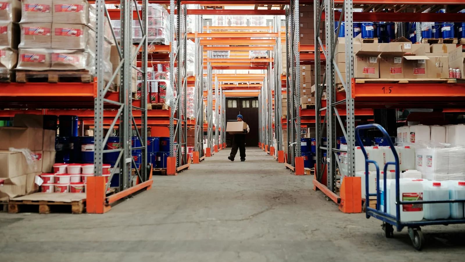 Warehouse environment with operational movement paths